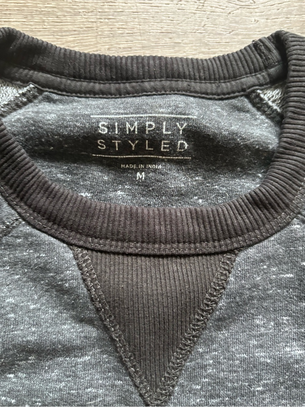 Sanderson Witch Museum Crewneck sweatshirt - Picture 3 of 4